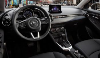 Toyota Yaris XSE 2019 full